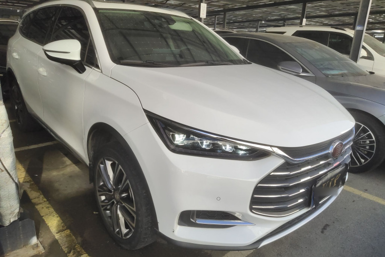 比亚迪 唐 2018款 2.0T 自动智联尊荣型 7座 国V车身外观3