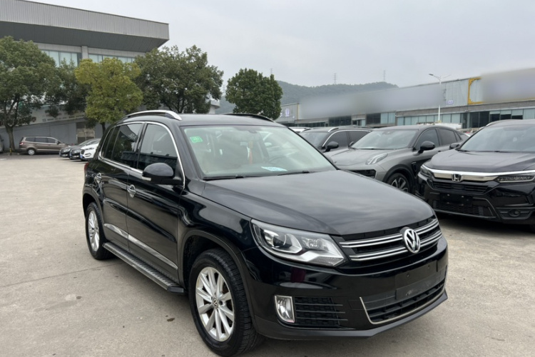 大众 途观 2015款 1.8TSI 自动两驱舒适版车身外观6002