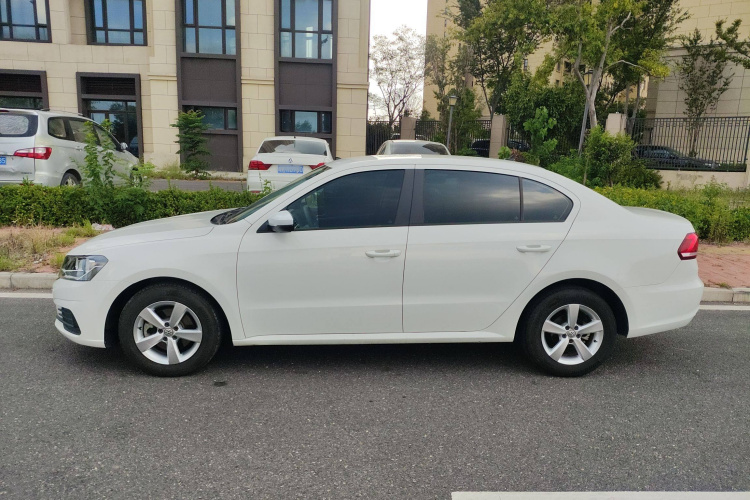 大众 2019款 朗逸启航 1.5L 自动风尚版 国VI车身外观4