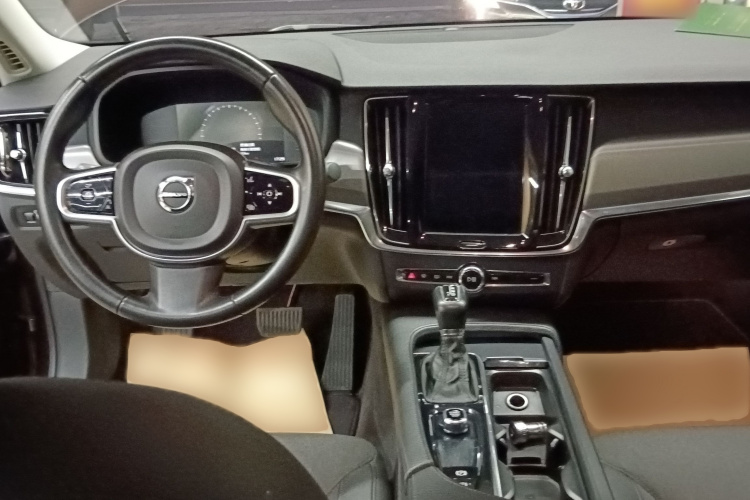 沃尔沃S90 2019款 T4 智逸版中控内饰7002