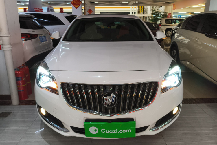 别克 君威 2015款 1.6T 精英技术型车身外观2