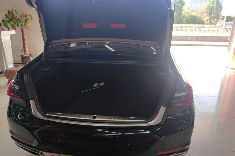 宝马7系 2019款 730Li 豪华套装局部细节23