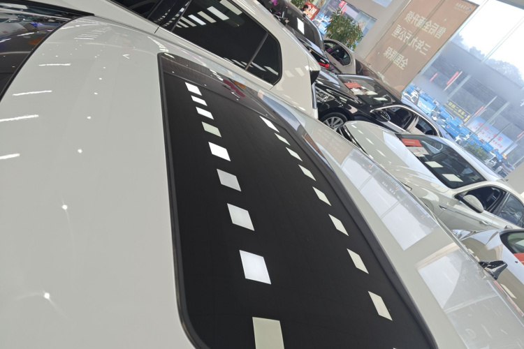 现代 伊兰特 2023款 1.5L CVT GLX精英版局部细节57