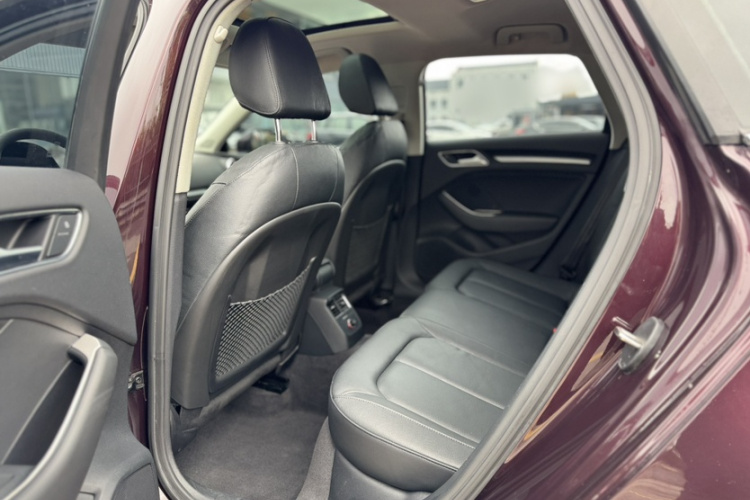 奥迪A3 2015款 Sportback 35 TFSI 百万纪念舒享型中控内饰7002