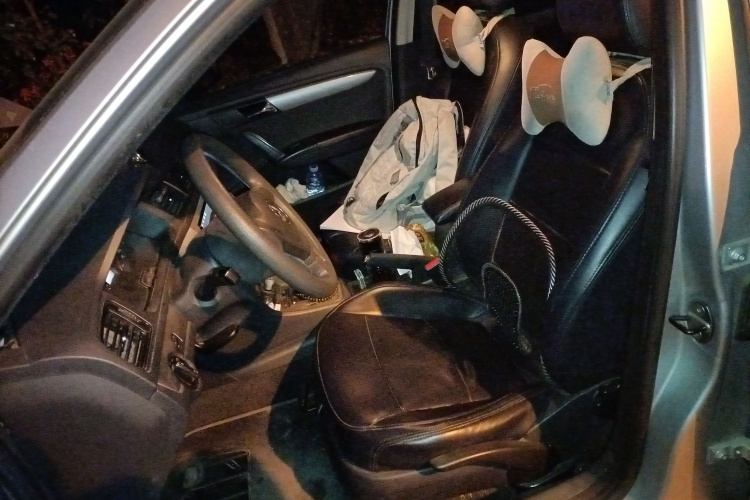 大众 朗逸 2013款 改款经典 1.6L 自动风尚版中控内饰19