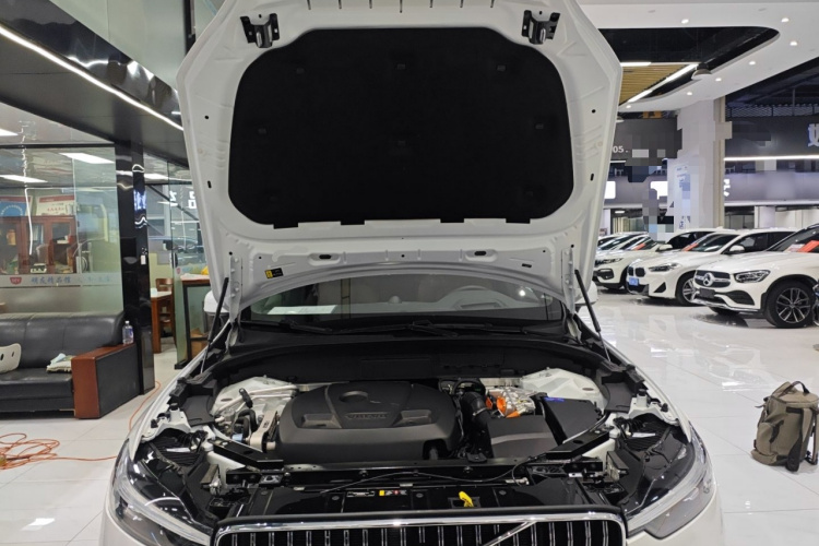 沃尔沃XC60新能源 2025款 插电式混动 长续航四驱智雅豪华版局部细节24