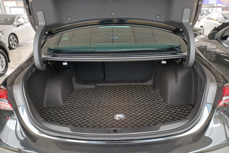 别克 君越 2022款 552T 豪华型局部细节23