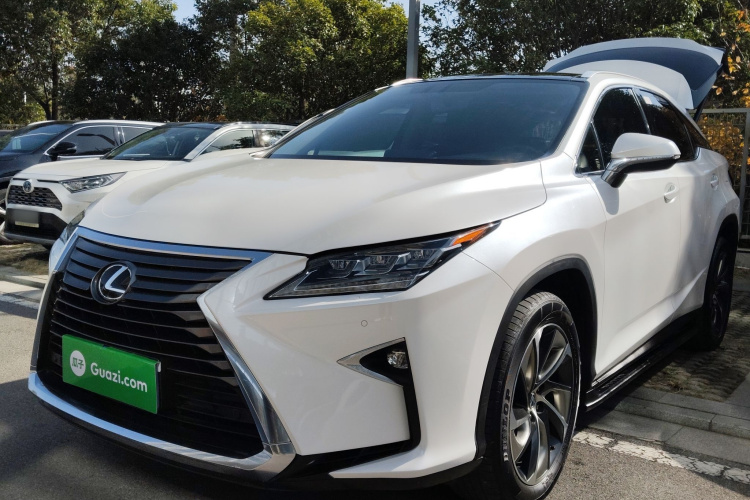 雷克萨斯RX 2016款 300 四驱典雅版 国V车身外观1