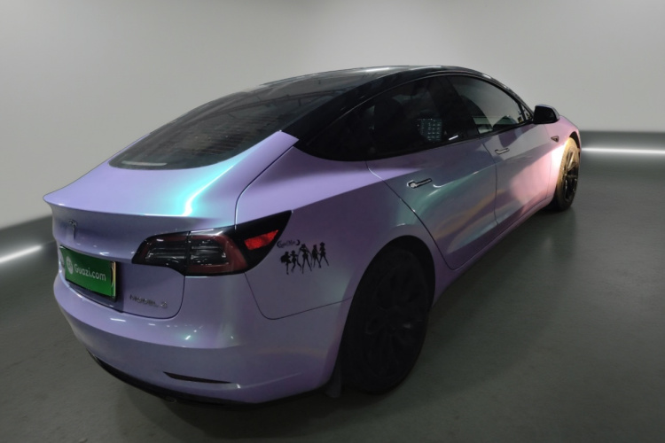 特斯拉 Model 3 2022款 后轮驱动版车身外观7