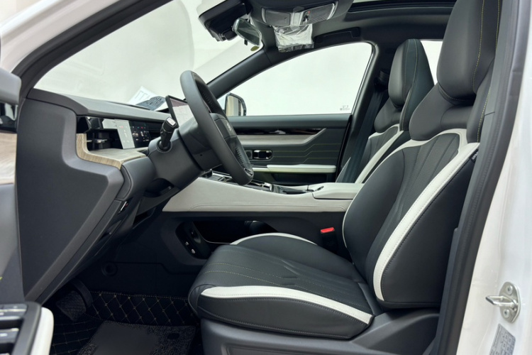 捷途山海L6 2024款 1.5TD DHT MAX局部细节19