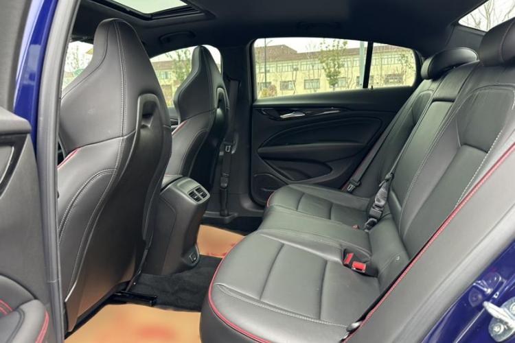 别克 君威 2017款 GS 28T 豪华型中控内饰7003