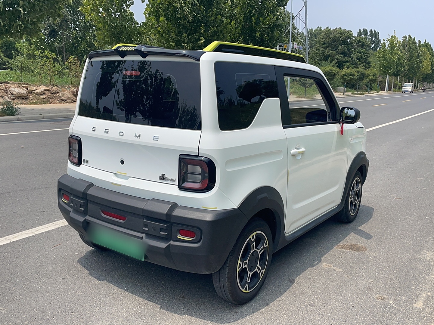 吉利汽车 2025款 210km 熊猫骑士