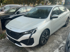 标致408 2022款 1.6T 追光版