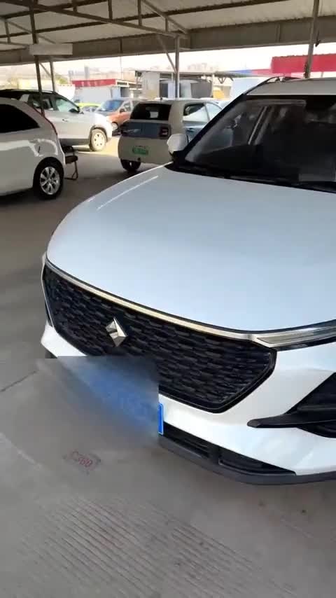 宝骏RS-3 2020款 1.5L CVT  24小时在线豪华型讲解2