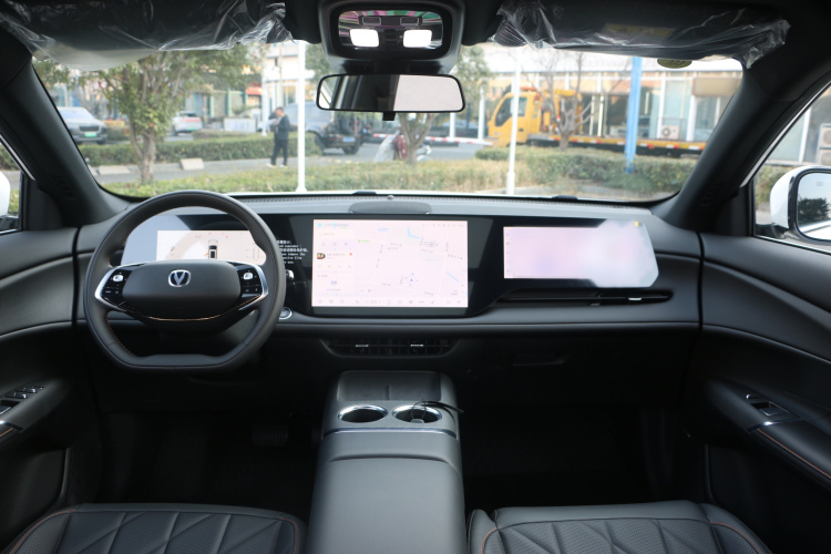 长安CS75 PLUS 2025款 第四代 1.5T 新蓝鲸 智慧旗舰型中控内饰7014