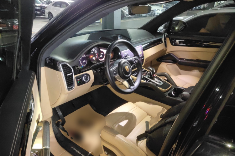 保时捷 2018款 Cayenne 3.0T中控内饰19