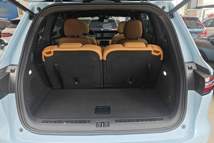 理想汽车 理想ONE 2021款 增程6座版局部细节23