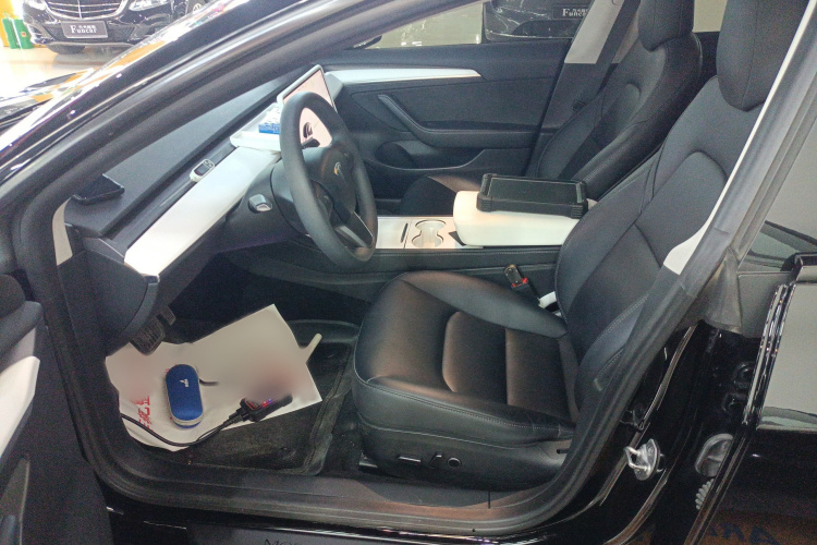 特斯拉 Model 3 2022款 后轮驱动版局部细节19