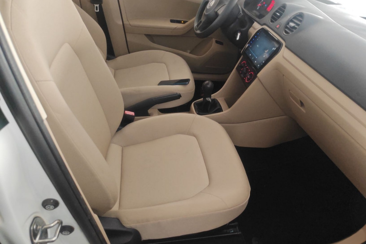 大众 捷达 2015款 质惠版 1.6L 手动时尚型局部细节41