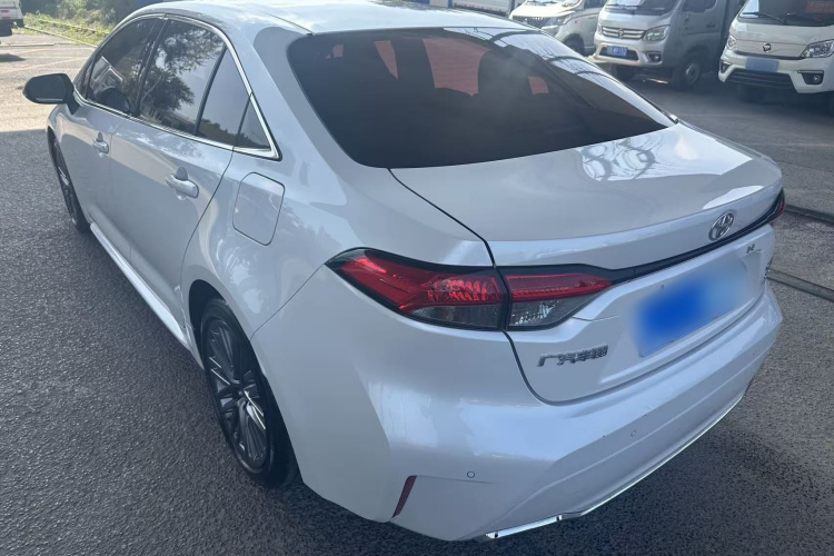 丰田 凌尚 2023款 2.0L 豪华版车身外观6005