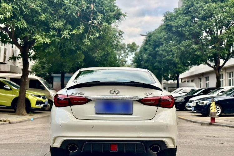 英菲尼迪Q50L 2018款 2.0T 舒适版 国VI车身外观6005