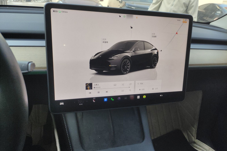 特斯拉 Model Y 2022款 长续航全轮驱动版局部细节16