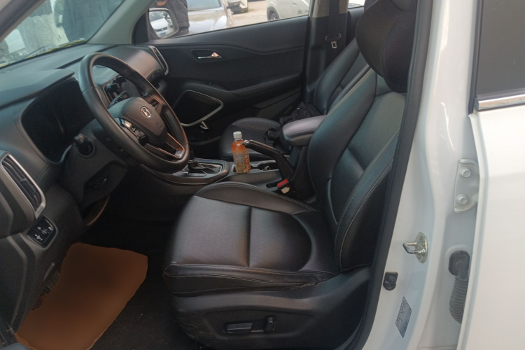 北京现代ix35 2018款 2.0L 自动两驱智勇·畅享版中控内饰19