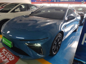 哪吒汽车 哪吒S 2023款 纯电 520km 后驱Lite版