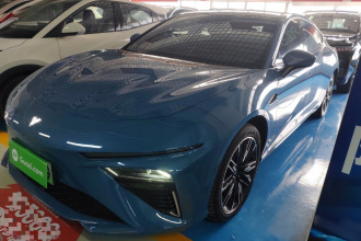 哪吒汽车 哪吒S 2023款 纯电 520km 后驱Lite版