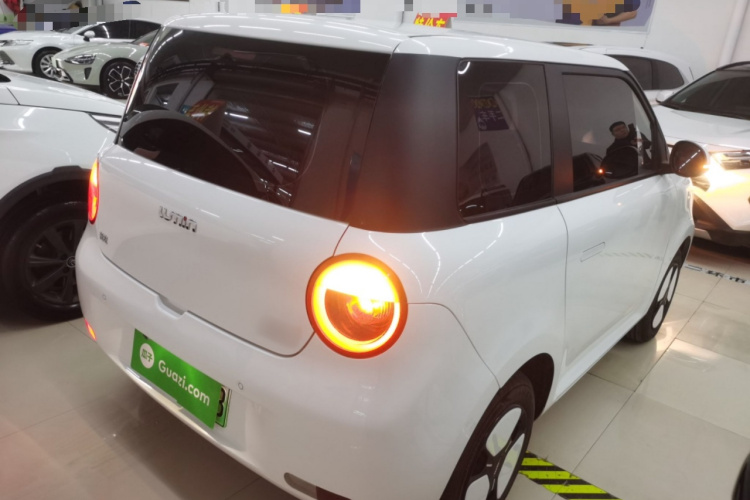 长安启源 长安Lumin 2023款 205km 香沁款车身外观7