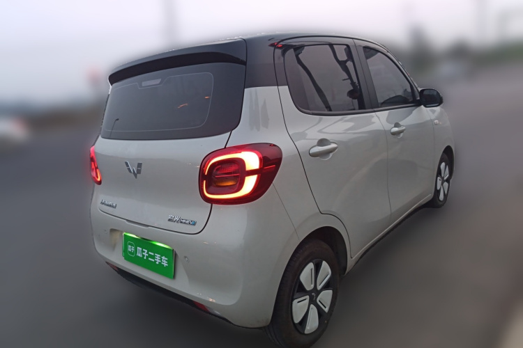 五菱汽车 宏光MINIEV 2025款 四门版 臻享+款车身外观6005