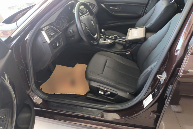 宝马3系 2016款 316Li 时尚型局部细节19