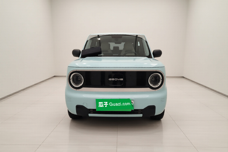 吉利银河 2023款 熊猫mini 200km 耐力熊车身外观2
