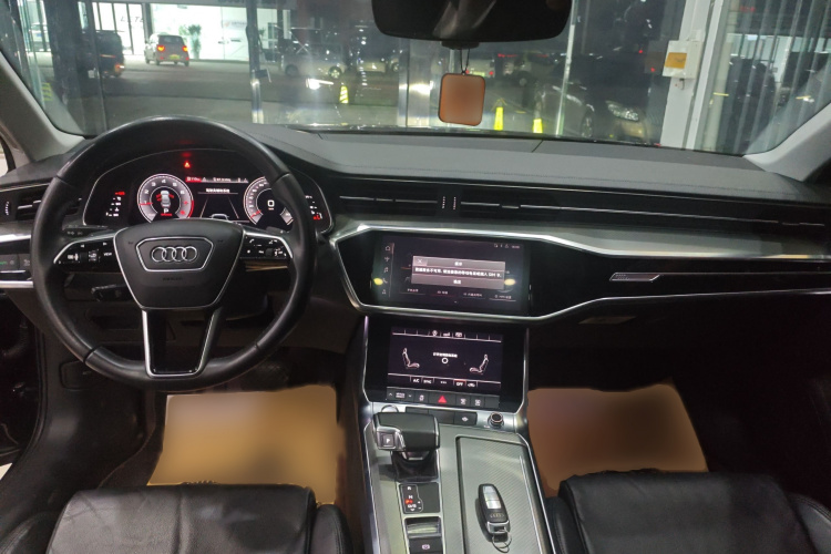 奥迪A6L 2020款 40 TFSI 豪华致雅型中控内饰7002