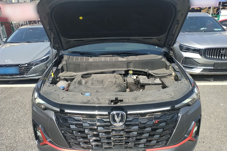 长安CS35PLUS 2023款 畅享版 1.4T DCT豪华型机舱底盘24