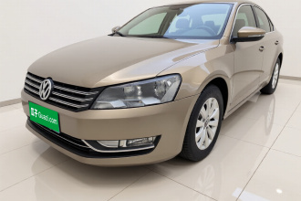 大众 帕萨特 2015款 1.8TSI DSG尊荣版