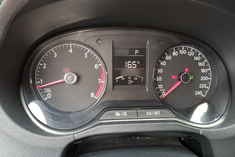 大众 Polo 2016款 1.4L 自动风尚型局部细节14