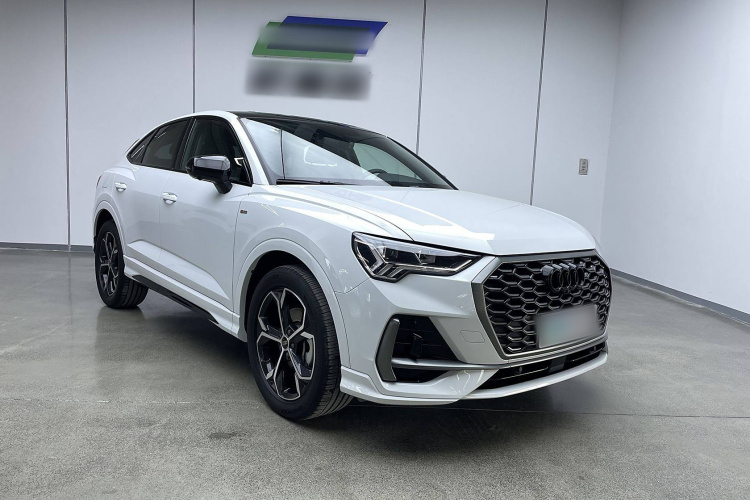 奥迪Q3 Sportback 2024款 40 TFSI 时尚型车身外观6002