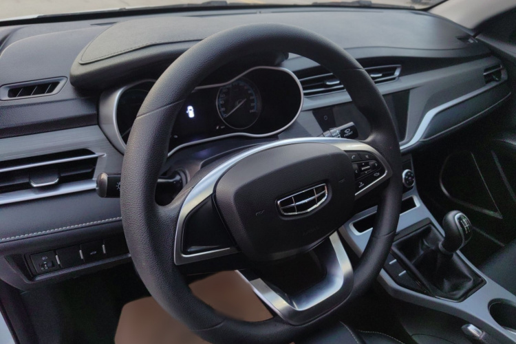 吉利汽车 帝豪 2021款 UP 1.5L 手动舒适型局部细节13