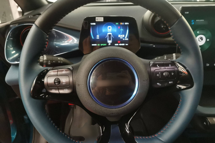 比亚迪 海豚 2021款 401km 骑士版中控内饰13