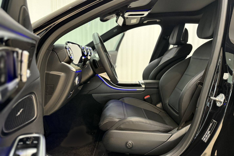 奔驰C级 2022款 C 260 L中控内饰7006