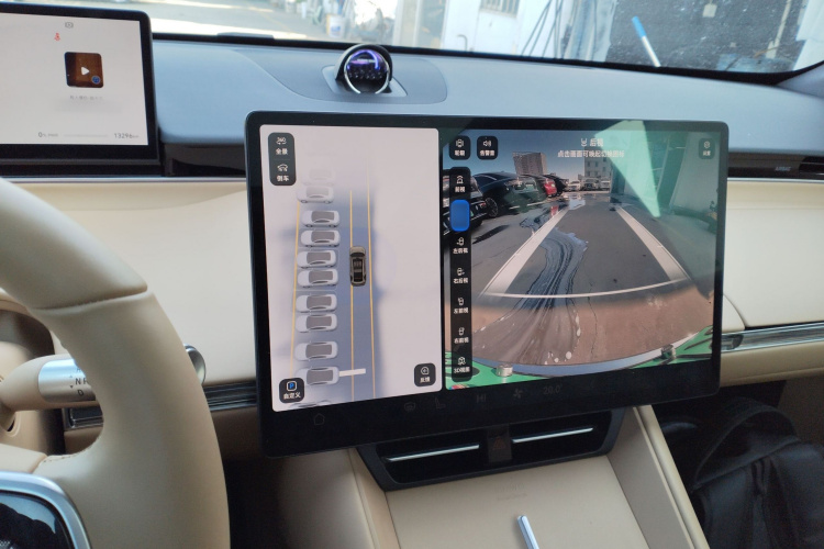 鸿蒙智行 智界R7 2024款 纯电 736km UItra局部细节16