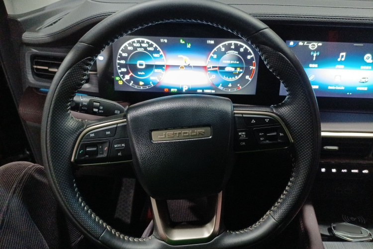 捷途X90 PLUS 2024款 1.6TD DCT别墅 5座中控内饰13