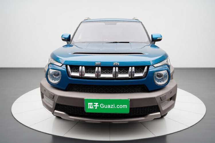 北京越野 北京BJ20 2016款 1.5T CVT豪华型车身外观2