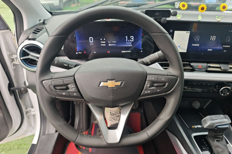 雪佛兰 科鲁泽 2024款 1.5L 双离合悦享版中控内饰13