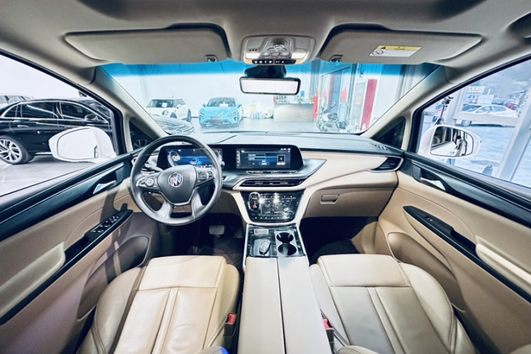 别克GL8 2021款 ES陆尊 653T 豪华型中控内饰7006