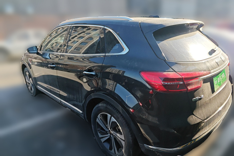 红旗HS5 2019款 2.0T 智联旗享版车身外观5