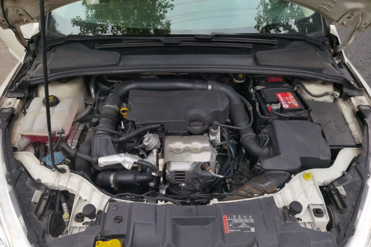 福特 福克斯 2015款 两厢 EcoBoost 125 自动超能风尚型局部细节24