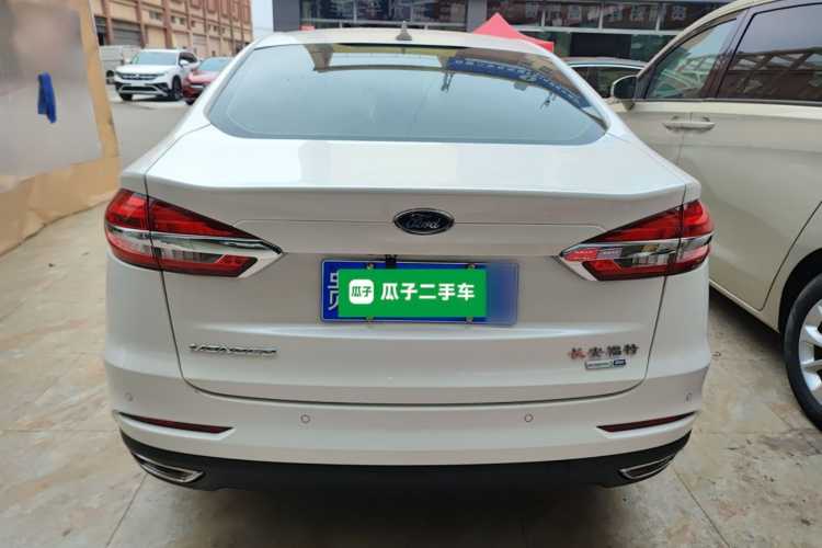 福特 蒙迪欧 2018款 EcoBoost 200 智控时尚型 国VI车身外观6