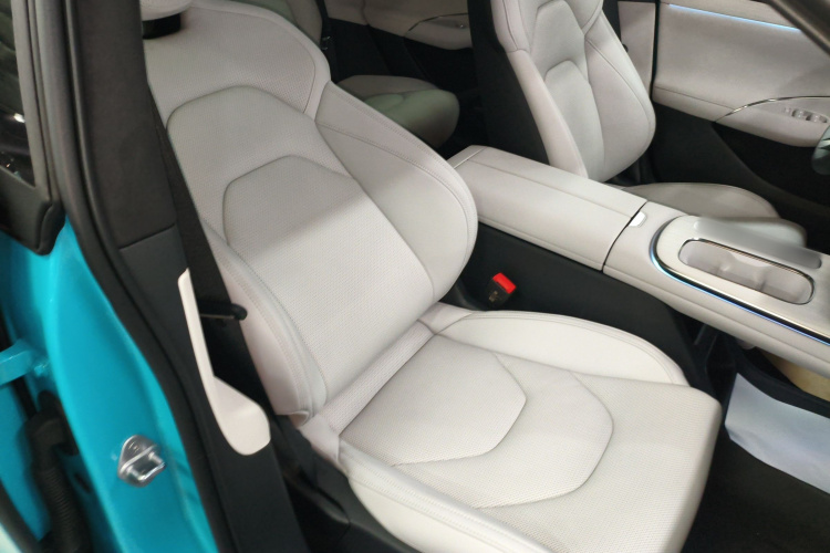 小米汽车 小米SU7 2024款 四驱超长续航高阶智驾Max版局部细节41